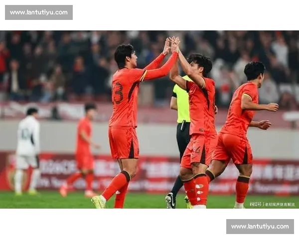 肖赧：东亚杯国足需以成绩为纲，新人培养应服务于战略目标